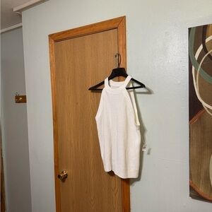 Old Navy NWT XL Solid White Sleeveless Halter Top Pullover Sweater